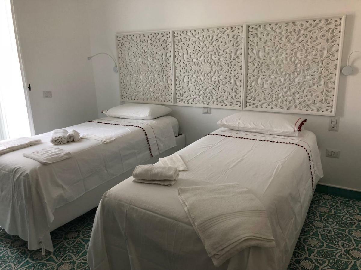 Bed and Breakfast Vesuvio View Vico Equense Esterno foto